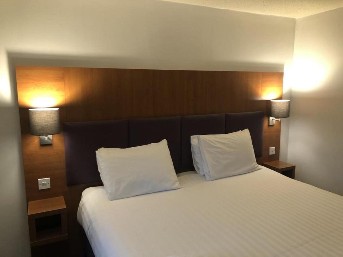 Bluemont Hotel บรอมส์โกรฟ ภายนอก รูปภาพ